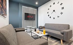 Bella'S House 12Mins Bus To Motor Point Arena Free Street Parking
