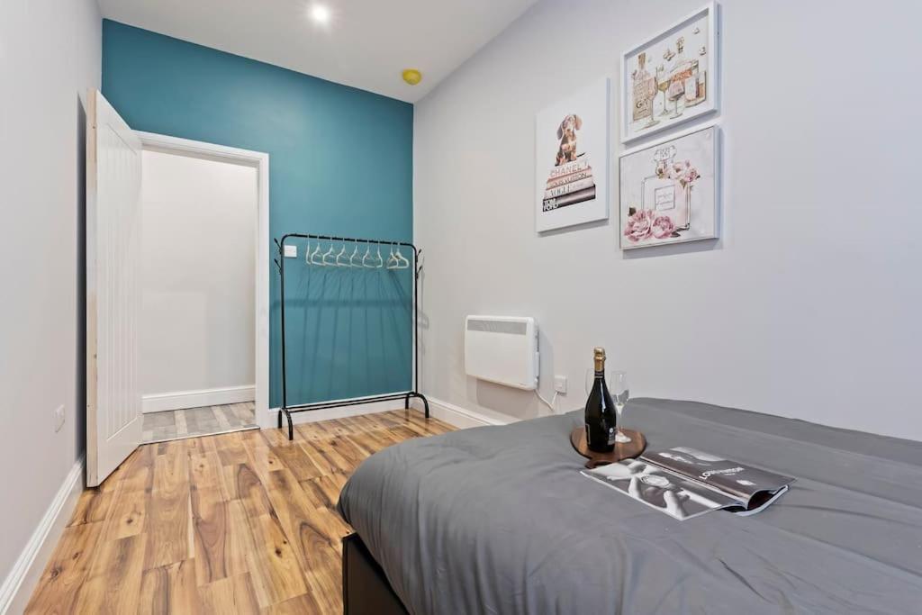 Bella'S House 12Mins Bus To Motor Point Arena Free Street Parking Villa Nottingham Exterior photo